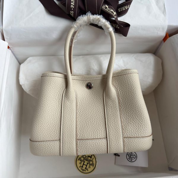 Hermes Neo Garden 23 bag