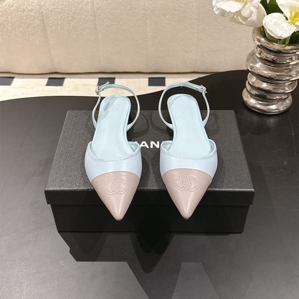 CHANEL Slingbacks
