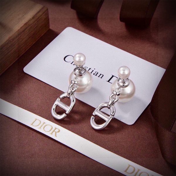 DIOR EARRINGS
