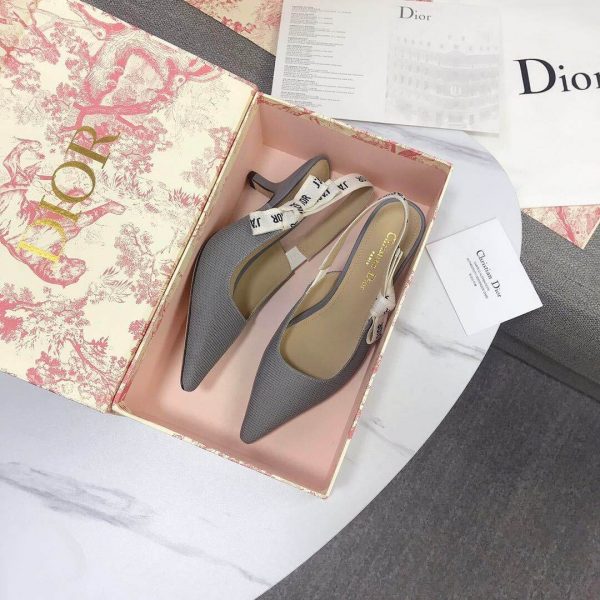 J’Adior Slingback Pump