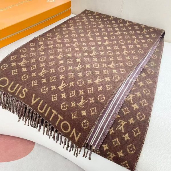 LV Scarf