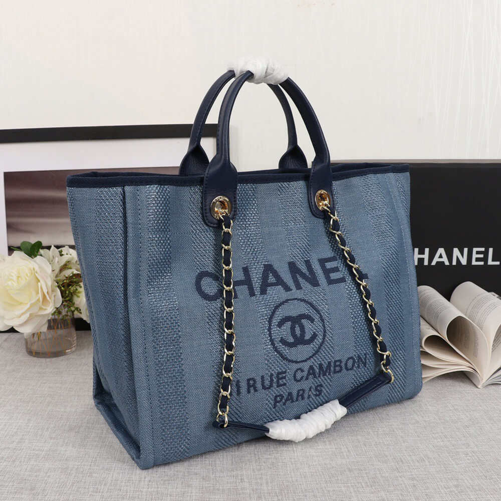 CHANEL Woven Straw Raffia Striped Medium Deauville Tote CHANEL Woven Straw Raffia Striped Medium Deauville Tote