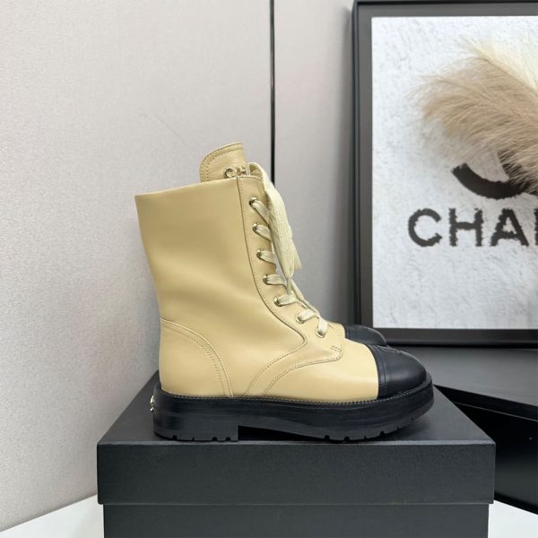 CHANEL Boots