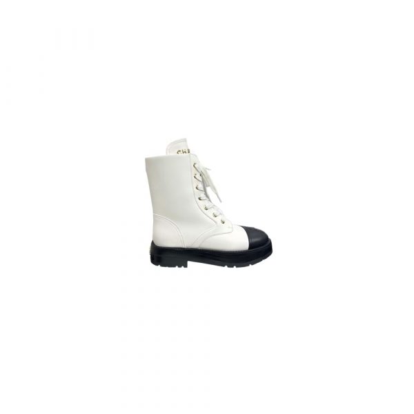 CHANEL Boots