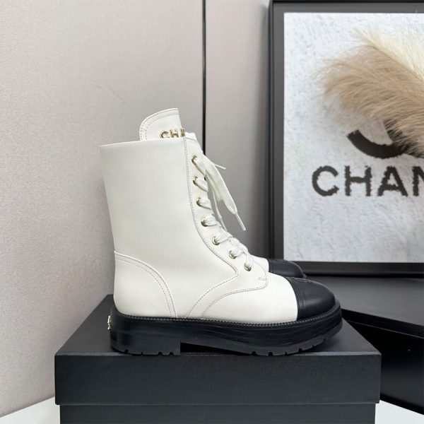 CHANEL Boots