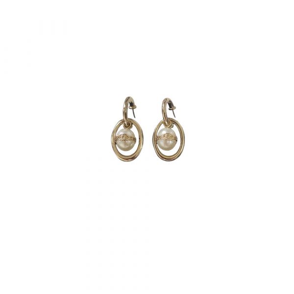 CHANEL PEARL EARRINGS
