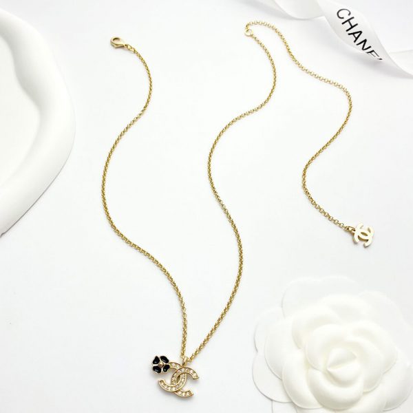 CHANEL NECKLACE
