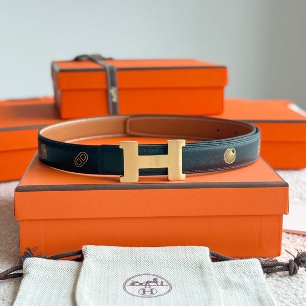 HERMES Mini H belt buckle & Hermes sur Mer reversible leather strap 24 mm