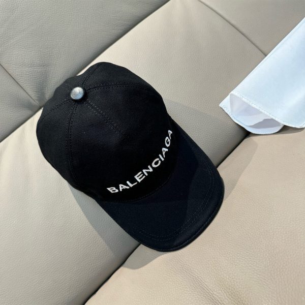 BALENCIAGA CAP