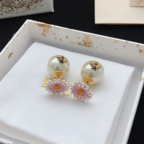 Dior Daisy Dior Tribales earrings