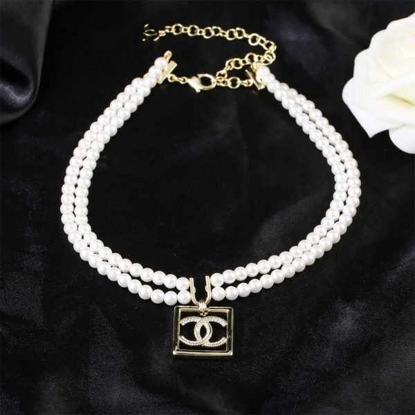 CHANEL Pearl Necklace