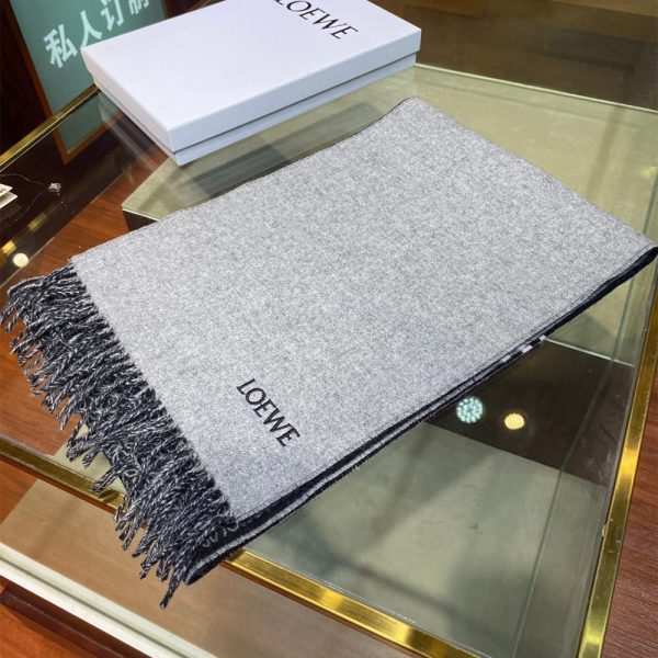 LOEWE Scarf in wool and cashmere