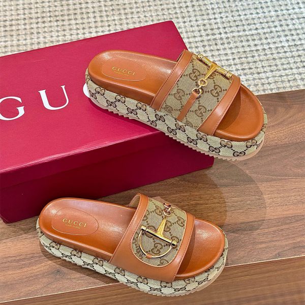 GUCCI Women’s platform slide sandal