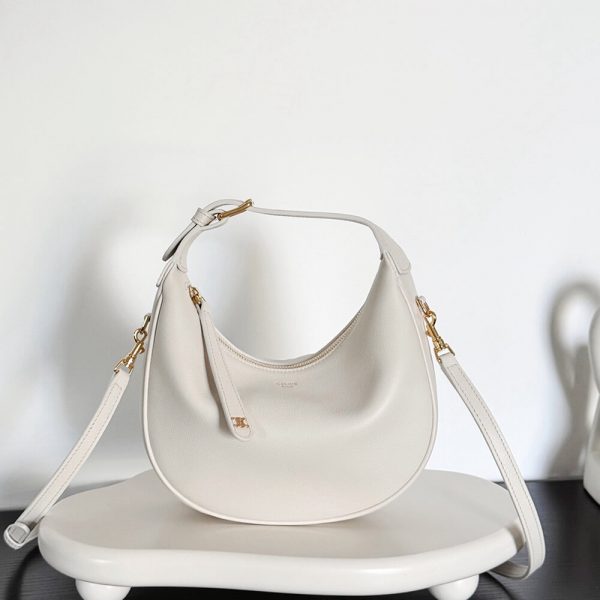 Teen Celine Lulu IN SUPPLE GRAINED CALFSKIN(High-end Grade)