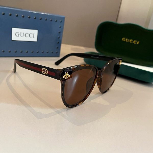 GUCCI SUNGLASSES