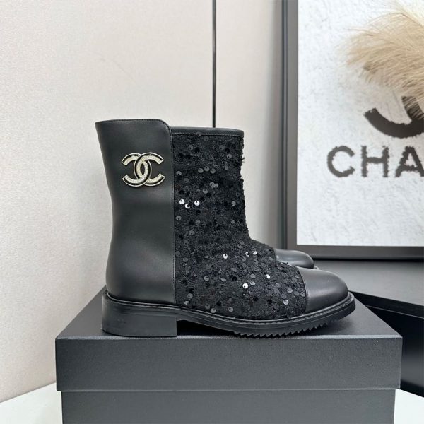 CHANEL Boots