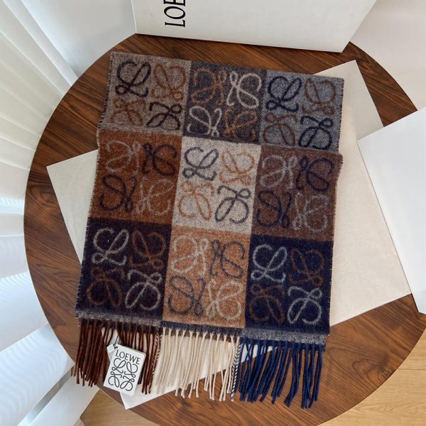LOEWE Scarf in wool and cashmere