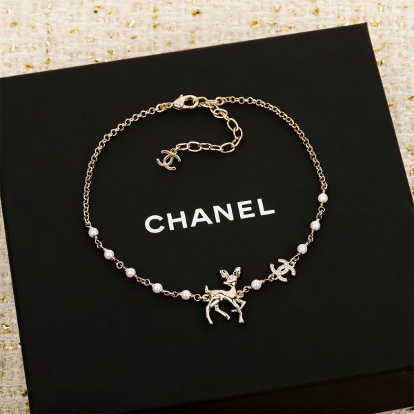 CHANEL Pearl Necklace