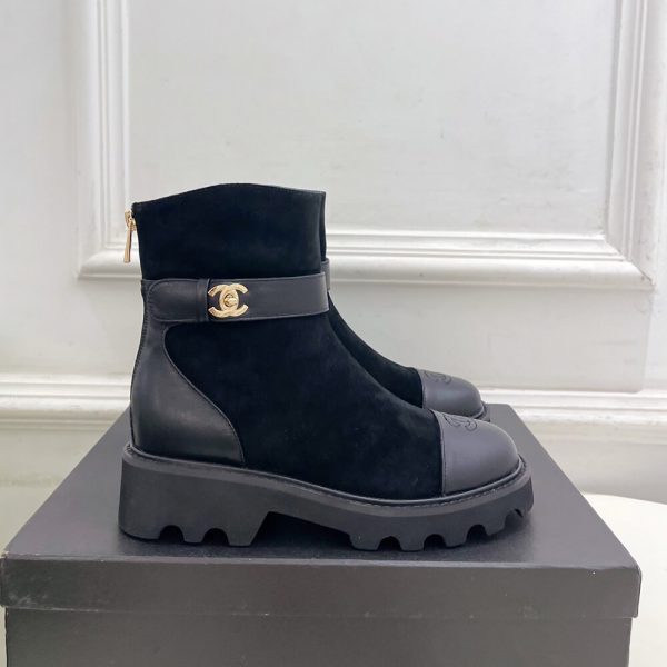 CHANEL Boots