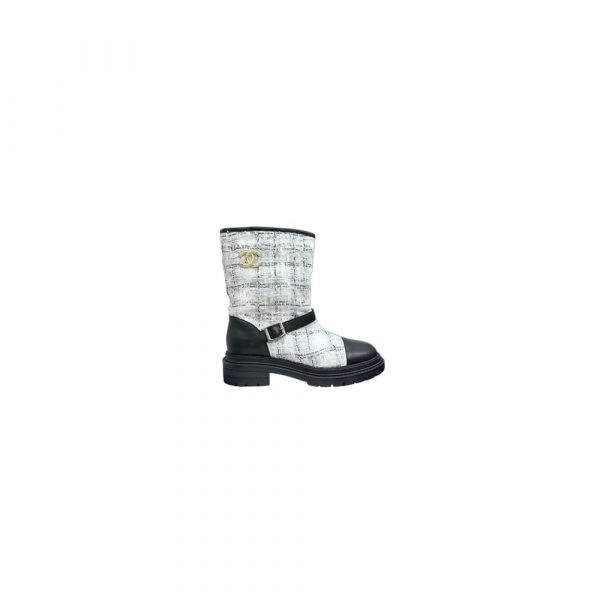 CHANEL Boots