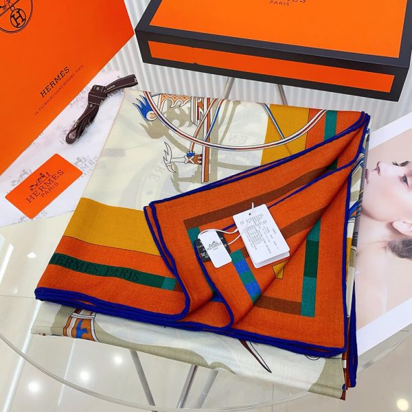 Hermes Shawl