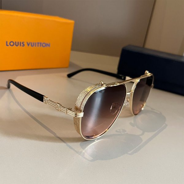 LOUIS VUITTON SUNGLASSES
