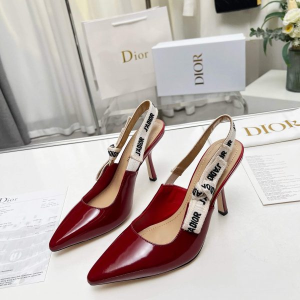 J’Adior Slingback Pump