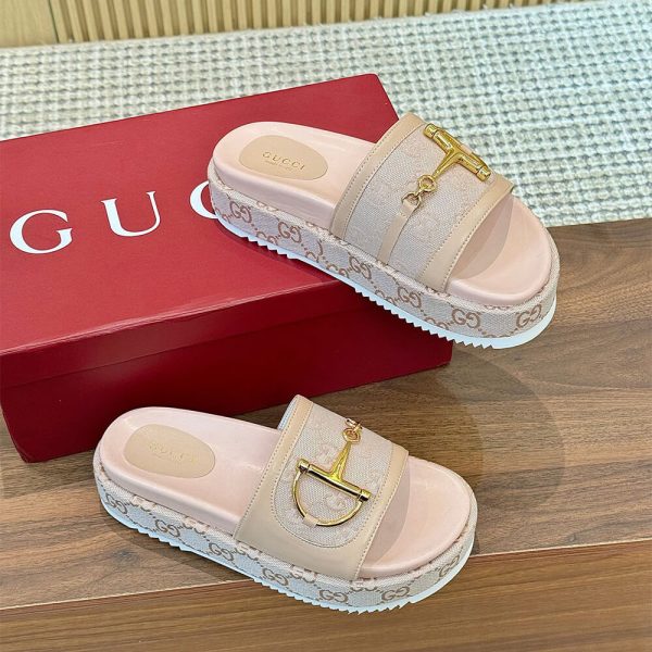 GUCCI Women’s platform slide sandal