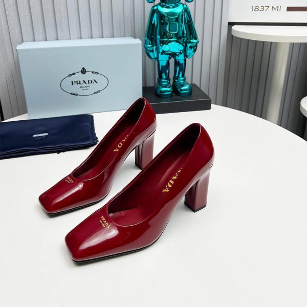 Prada Patent Leather Pumps 85mm
