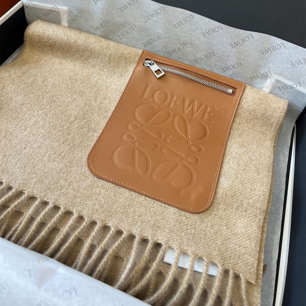 LOEWE Scarf in wool and cashmere