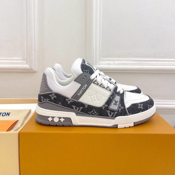 LV Trainer Sneaker