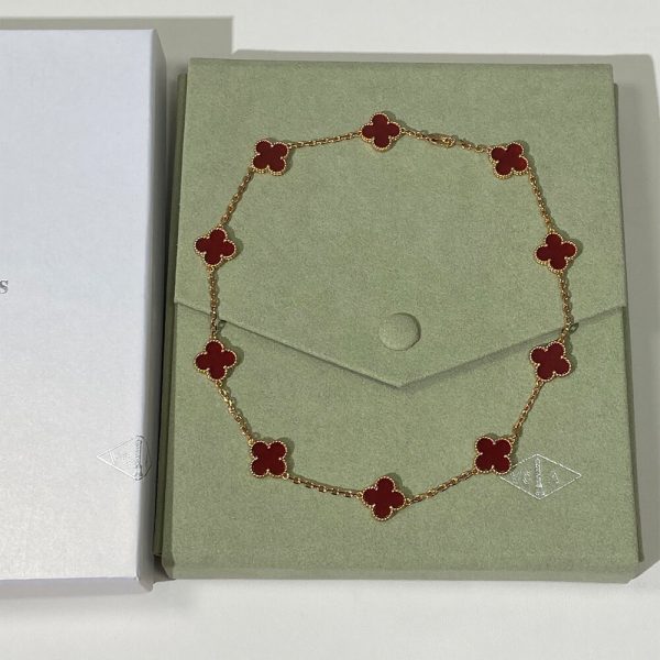 Van Cleef & Arpels Necklace