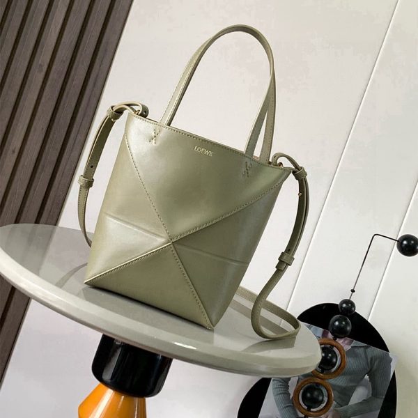 LOEWE Mini Puzzle Fold tote in shiny calfskin(HIGH-END GRADE)