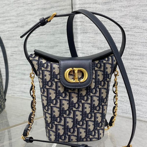 30 Montaigne Dior Amber Mini Bucket Bag