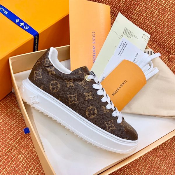 TIME OUT SNEAKER