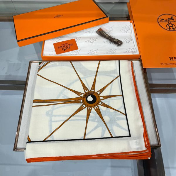 HERMES A Toute Berline ! shawl 140