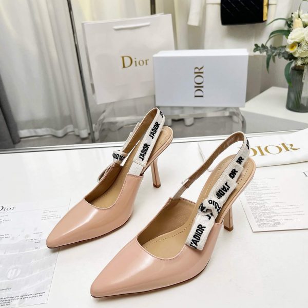 J’Adior Slingback Pump