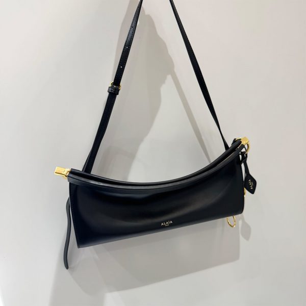 ALAIA LE CLICK EAST WEST MEDIUM BAG IN CALFSKIN(HIGH-END GRADE)