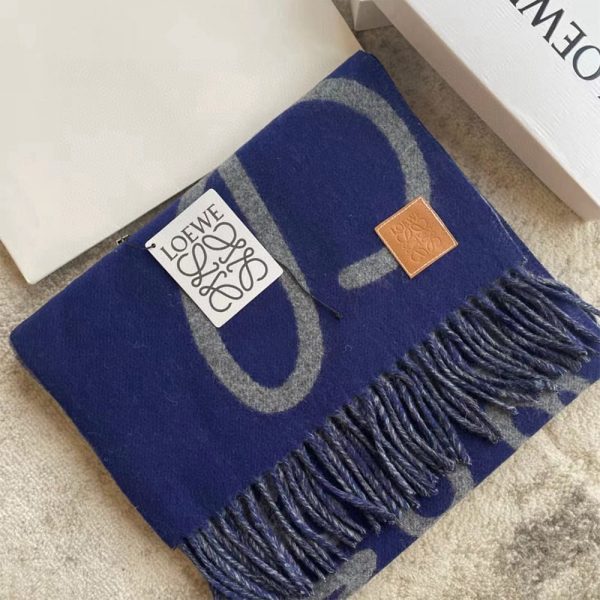 LOEWE Scarf in wool and cashmere