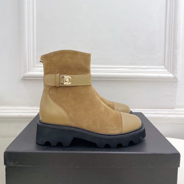 CHANEL Boots