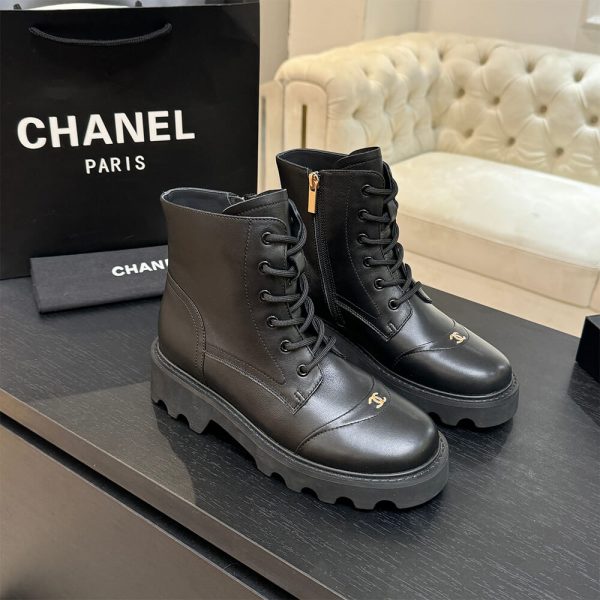 CHANEL Boots