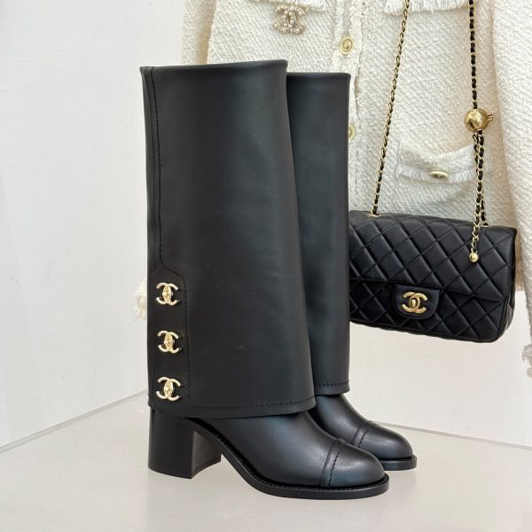 CHANEL Boots