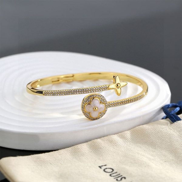 LV Bracelet