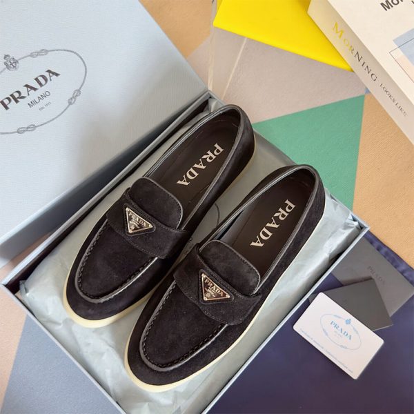 PRADA UNISEX LOAFER