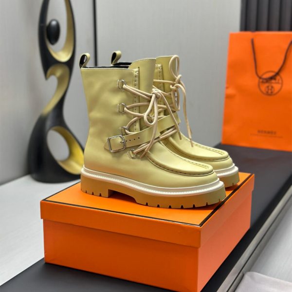 HERMES Land ankle boot