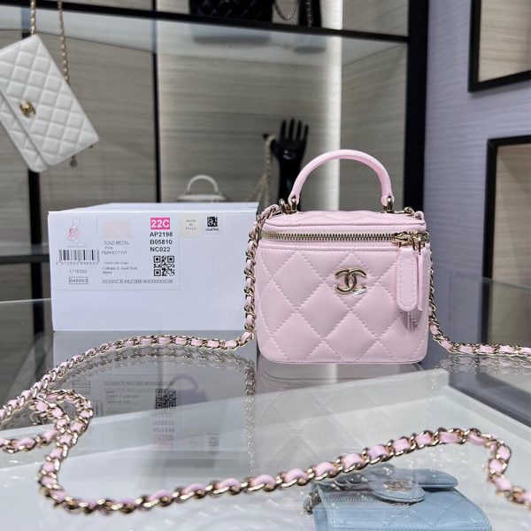 CHANEL Quilted Pearl Crush Mini Vanity Case With Top Handle