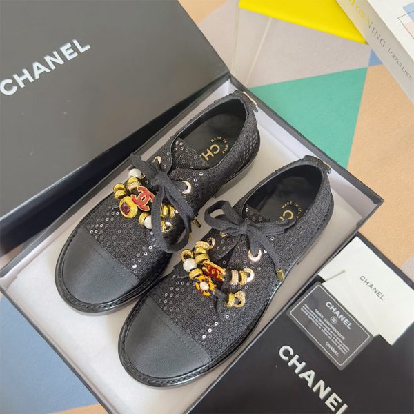 CHANEL WOMEN LOAFER