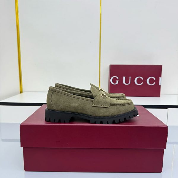 GUCCI Women’s loafer with Horsebit