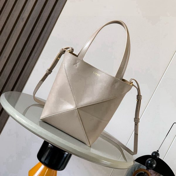 LOEWE Mini Puzzle Fold tote in shiny calfskin(HIGH-END GRADE)