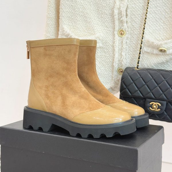 CHANEL Boots